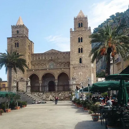 Isi07222 Dya * Cefalù